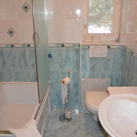 Apartment No. 5 *